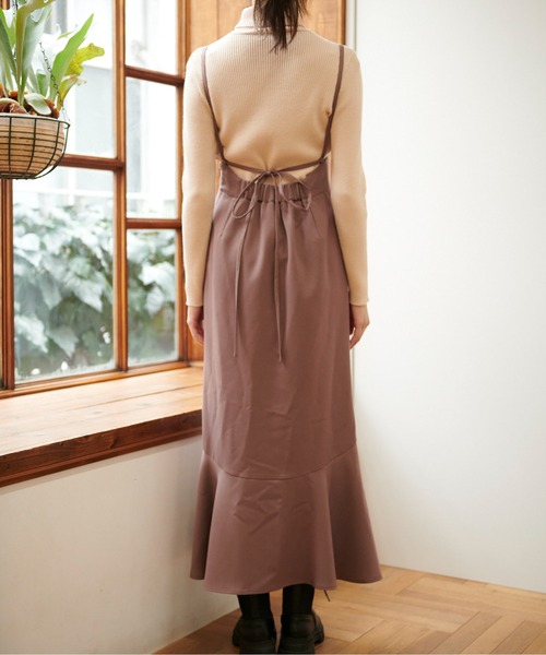 FREE'S MART（フリーズマート）の「【Sシリーズ対応】◆バッククロスマーメイドキャミワンピース（ワンピース・レディース・ブラウン/ブラック・MEDIUM/SMALL/X-SMALL）」の16枚目の写真