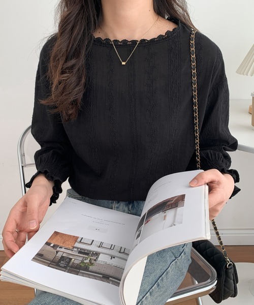 ECLIN(エクラン)の「フラワーレースボリュームスリーブブラウス(シャツ/ブラウス・レディース・ブラック/グレー/グリーン/ブラウン/ホワイト/ベージュ・FREE)」の3枚目の写真