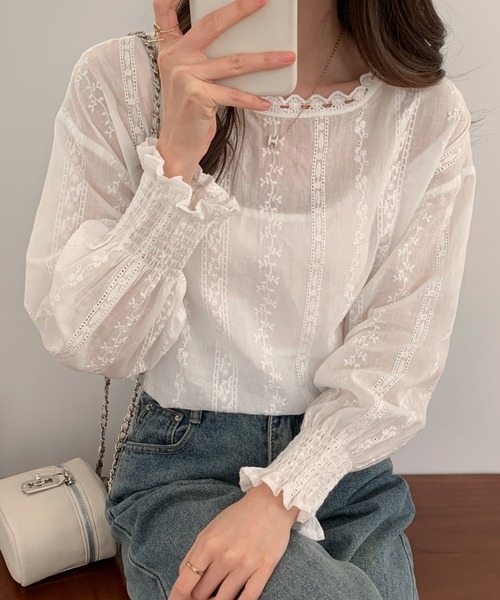 ECLIN(エクラン)の「フラワーレースボリュームスリーブブラウス(シャツ/ブラウス・レディース・ブラック/グレー/グリーン/ブラウン/ホワイト/ベージュ・FREE)」の9枚目の写真