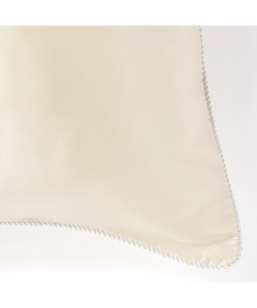 上品な艶とやさしい肌ざわり シルクを使ったまくらカバー 700×500