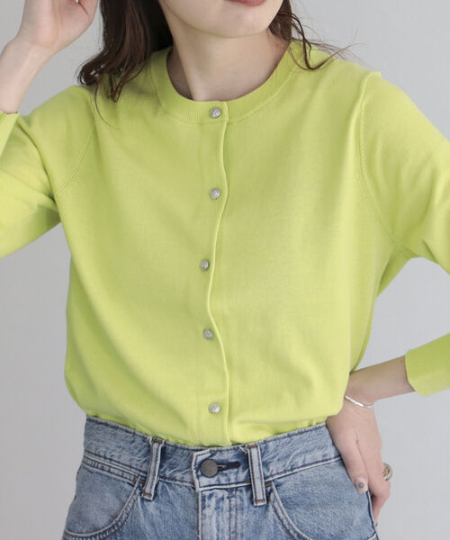 fredy emue（フレディエミュ）の「コットン100ベーシックカーディガン（カーディガン/ボレロ・レディース・オフホワイト/ライトグリーン/ライトブルー/ブラック・38）」の15枚目の写真