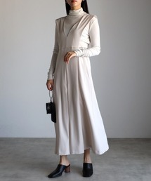 r. | 2023 春夏新作 Vネック カッティング ジャンパースカート(ジャンパースカート)