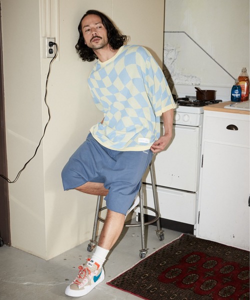 ADAM PATEK(アダムパテック)の「ADAMPATEK / skewed check pattern short sleeve knit/ルーズシルエット半袖ニットTシャツ”歪みチェッカー”(ニット/セーター・メンズ・イエロー/ブラック・1/2/3)」の7枚目の写真