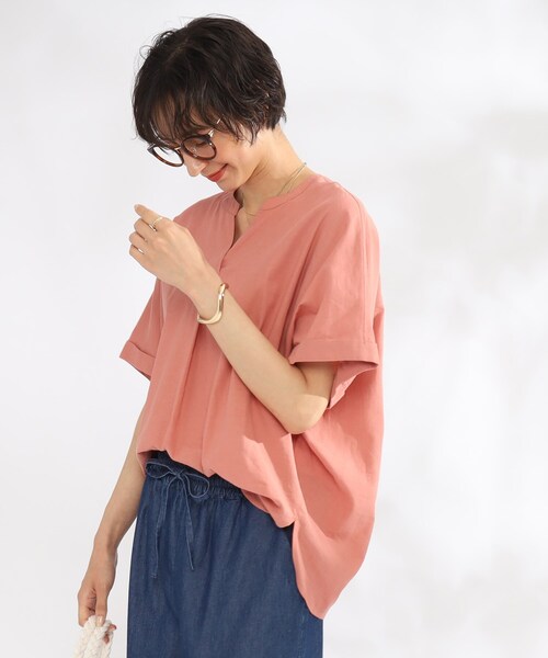 SHOO・LA・RUE（シューラルー）の「◆【UVカット/抗菌防臭/吸水速乾/親子リンク可能】大人のためのフレンチリネンブレンド ドルマンスキッパー（シャツ/ブラウス・レディース・イエロー/グリーン/ブラック/パープル系/ブルー系7/グリーン系その他4/ホワイト/ピンク系/ブラック系1/ネイビー系2/ライトブルー/ピンク系7/ピンク系その他2/ブルー系2・00）」の17枚目の写真