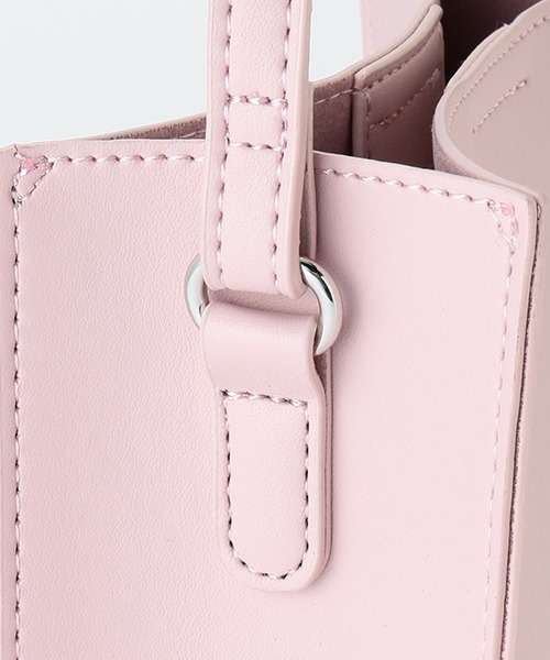 LOVETOXIC（ラブトキシック）の「スクウェアショルダーBAG（バック