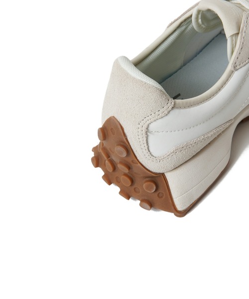 AMERICAN RAG CIE（アメリカンラグシー）の「New Balance WS327WB（スニーカー・レディース・ホワイト・24/23/23.5/24.5）」の7枚目の写真