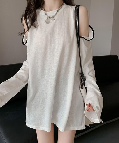 Girly Doll(ガーリードール)の「カットショルダーロングTシャツ(Tシャツ/カットソー・レディース・ホワイト/ブラック・F)」の21枚目の写真