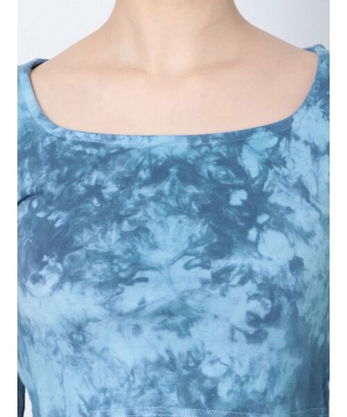 EVRIS(エヴリス)の「タイダイクロップドTシャツ(Tシャツ/カットソー・レディース・ブラック/ブルー・FREE)」の9枚目の写真