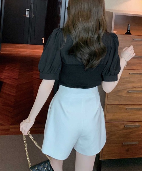 SPIGA(スピーガ)の「ニットビスチェドッキングパフスリーブブラウス(シャツ/ブラウス・レディース・ブラック/ベージュ・FREE)」の13枚目の写真