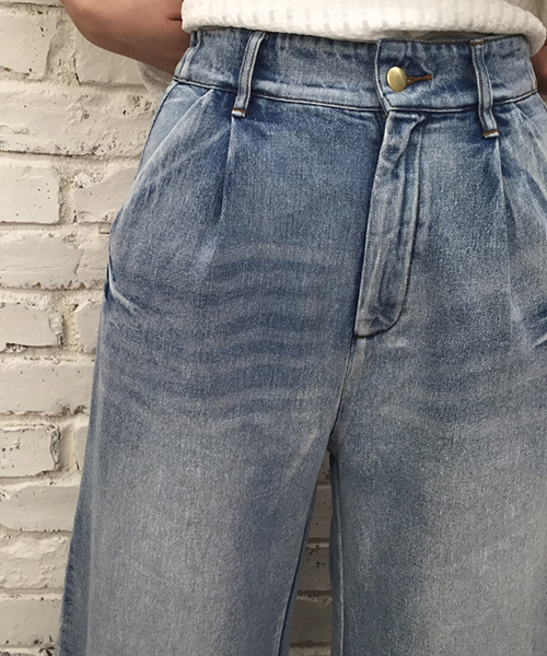 mystic(ミスティック)の「【mystic】デニムフリンジパンツ(デニムパンツ・レディース・オフホワイト/ネイビー/ライトブルー・1/2)」の6枚目の写真