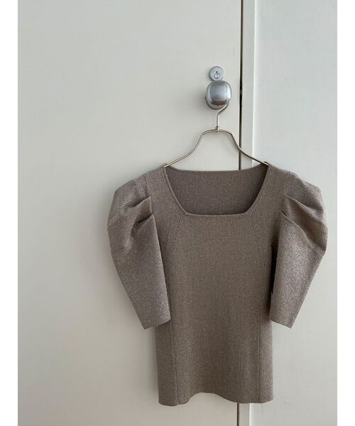 LAGUNAMOON(ラグナムーン)の「タックスリーブラメニットプルオーバー(ニット/セーター・レディース・モカ/ライトグリーン/アイボリー/ベージュ・FREE)」の10枚目の写真