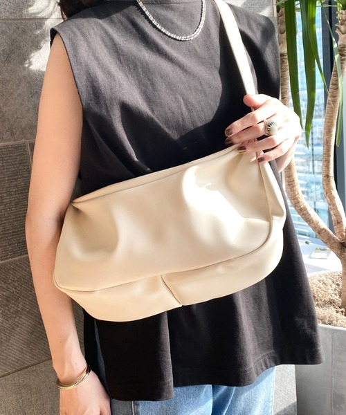 LEPSIM（レプシィム）の「フェイクレザー横長ショルダーBAG　704832（ショルダーバッグ・レディース・ダークブラウン/アイボリー/ブラック・ONE SIZE）」の2枚目の写真