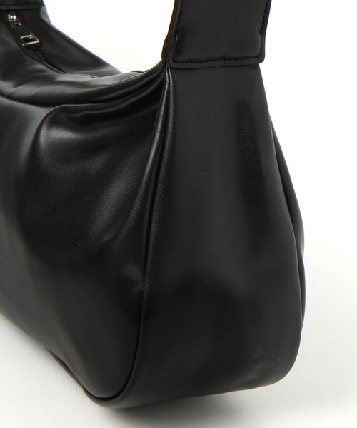 LEPSIM（レプシィム）の「フェイクレザー横長ショルダーBAG　704832（ショルダーバッグ・レディース・ダークブラウン/アイボリー/ブラック・ONE SIZE）」の13枚目の写真