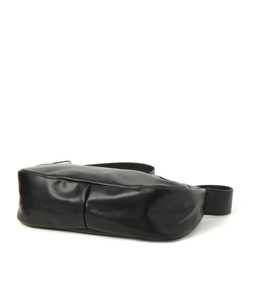 LEPSIM（レプシィム）の「フェイクレザー横長ショルダーBAG　704832（ショルダーバッグ・レディース・ダークブラウン/アイボリー/ブラック・ONE SIZE）」の11枚目の写真