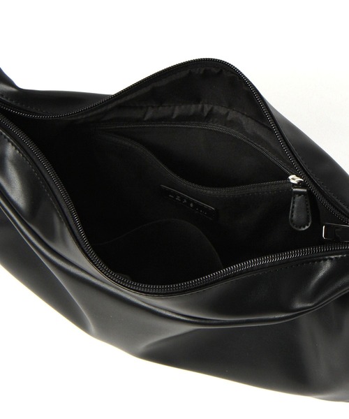 LEPSIM（レプシィム）の「フェイクレザー横長ショルダーBAG　704832（ショルダーバッグ・レディース・ダークブラウン/アイボリー/ブラック・ONE SIZE）」の15枚目の写真