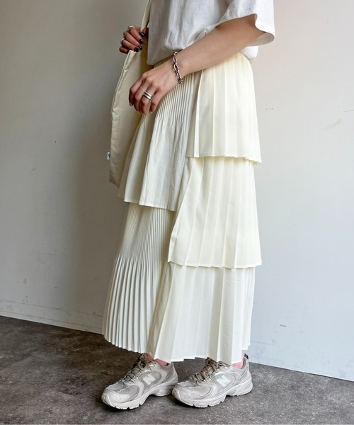 CPCM(シーピーシーエム)の「段々プリーツ360°スカート(スカート・レディース・ブラック/オフホワイト/オレンジ/ベージュ・FREE)」の9枚目の写真