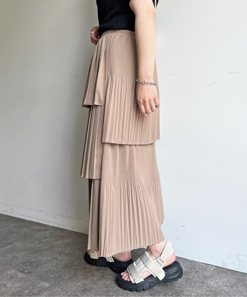 CPCM(シーピーシーエム)の「段々プリーツ360°スカート(スカート・レディース・ブラック/オフホワイト/オレンジ/ベージュ・FREE)」の19枚目の写真