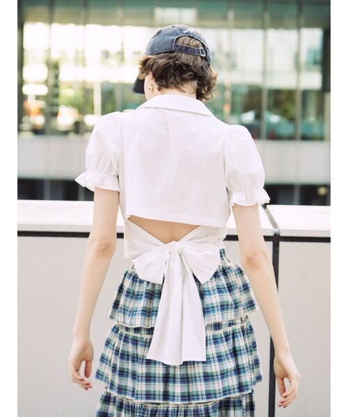 jouetie（ジュエティ）の「バックオープンブラウス（シャツ/ブラウス・レディース・オフホワイト/ブラック/グリーン・MEDIUM）」の5枚目の写真