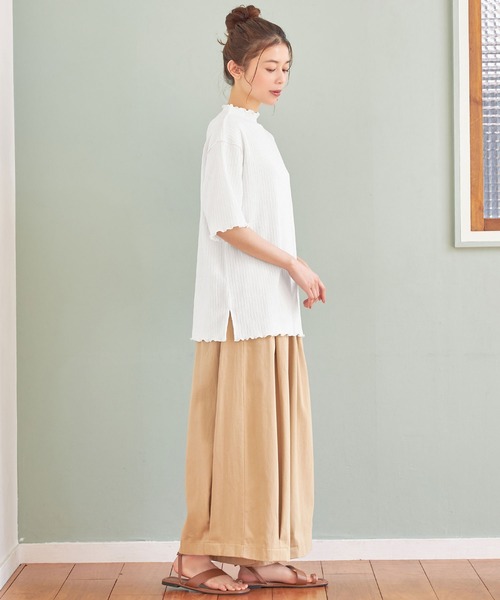 Viola e Viola(ヴィオラエヴィオラ)の「ふくれジャカードシアープルオーバー(Tシャツ/カットソー・レディース・ホワイト/ブラック/ブラウン・L/M/LL/3L)」の8枚目の写真