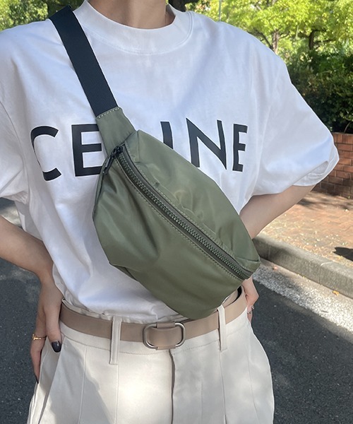SEN TOKYO(セントーキョー)の「シーズンレスで持てる。ナイロンボディバッグ(ボディバッグ/ウエストポーチ・レディース・グリーン/アイボリー/ブラック・FREE)」の13枚目の写真