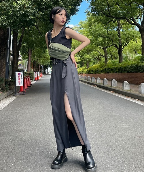 SEN TOKYO(セントーキョー)の「シーズンレスで持てる。ナイロンボディバッグ(ボディバッグ/ウエストポーチ・レディース・グリーン/アイボリー/ブラック・FREE)」の5枚目の写真