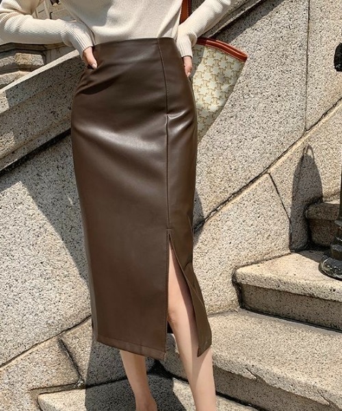 セール】フロントスリット入りフェイクレザースカート（スカート