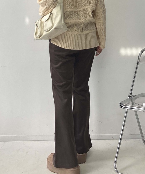 AS KNOW AS plus（アズノゥアズプラス）の「☆センターライン シームストレッチフレアパンツ（スラックス・レディース・ブラック/カーキ/ライトベージュ/チャコールグレー/ブラウン・FREE）」の20枚目の写真