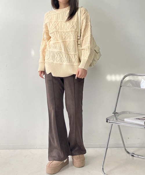 AS KNOW AS plus（アズノゥアズプラス）の「☆センターライン シームストレッチフレアパンツ（スラックス・レディース・ブラック/カーキ/ライトベージュ/チャコールグレー/ブラウン・FREE）」の21枚目の写真