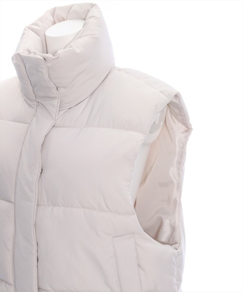 clear（クリア）の「中綿ショートベストジャケット（ベスト・レディース・ブラック/アイボリー・F）」の9枚目の写真