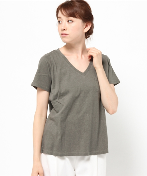 OUTLET(アウトレット)の「【WHO'S WHO gallery】Dmchemicalvneck(Tシャツ/カットソー・レディース・イエロー/ブルー/オレンジ/パープル/グリーン/チャコールグレー・FREE)」の2枚目の写真