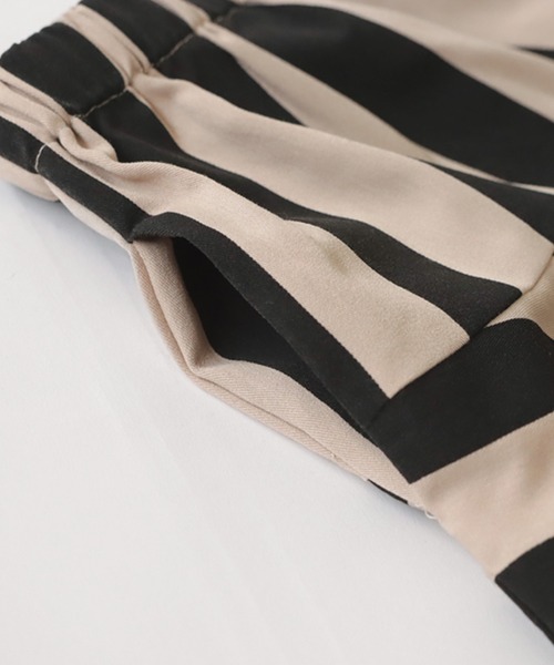 antiqua（アンティカ）の「ストライプ柄パネルスカート（スカート・キッズ・ブラック・120/130/140/150/160）」の6枚目の写真