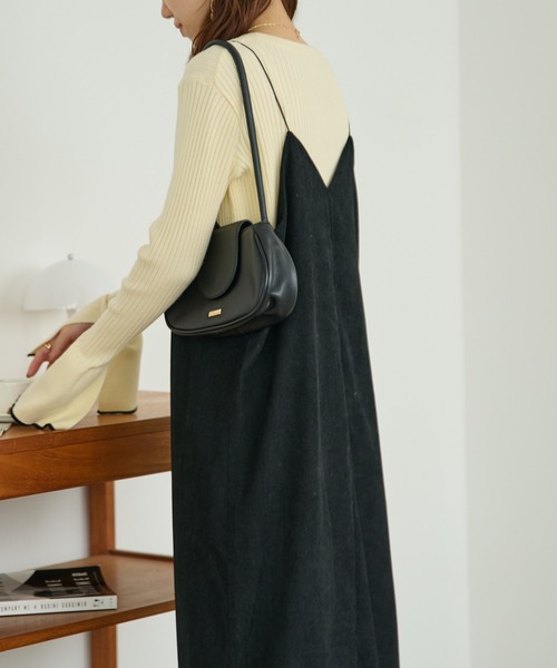 DISCOAT(ディスコート)の「【WEB限定】コーデュロイキャミワンピース(ワンピース・レディース・ブラック/ブラウン/チャコールグレー・MEDIUM)」の9枚目の写真