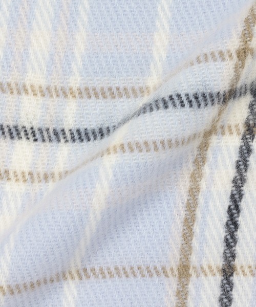 LOVETOXIC（ラブトキシック）の「チェックマフラー（マフラー・キッズ・ベージュ/ライトグレー/ネイビー/サックスブルー・FREE）」の6枚目の写真