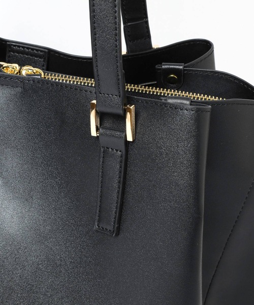 LEPSIM（レプシィム）の「フェイクレザータックA4バッグ　990320（トートバッグ・レディース・ブラック/グレイッシュベージュ・ONE SIZE）」の21枚目の写真