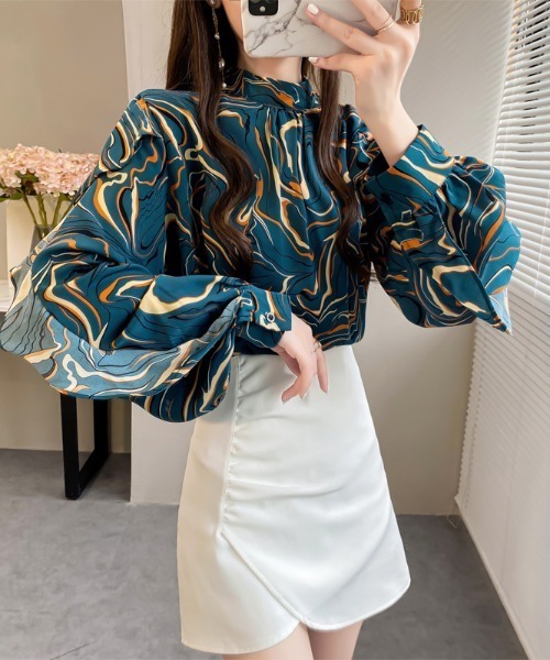 COCOMOMO（ココモモ）の「フリルスリーブハイネックブラウス（シャツ/ブラウス・レディース・ブラウン系その他/グレー系その他/ベージュ系その他/グレー系その他2/グリーン系その他/グリーン系その他2/ホワイト系その他2/ブラック系その他/ブラック系その他2/ホワイト系その他・FREE）」の9枚目の写真