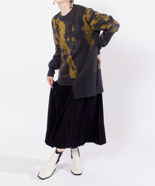 OSMOSIS（オズモーシス）の「プリーツ切替ニットワンピース（ワンピース・レディース・ライトグレー/ダークグレー/ブラック・ONE SIZE）」の11枚目の写真