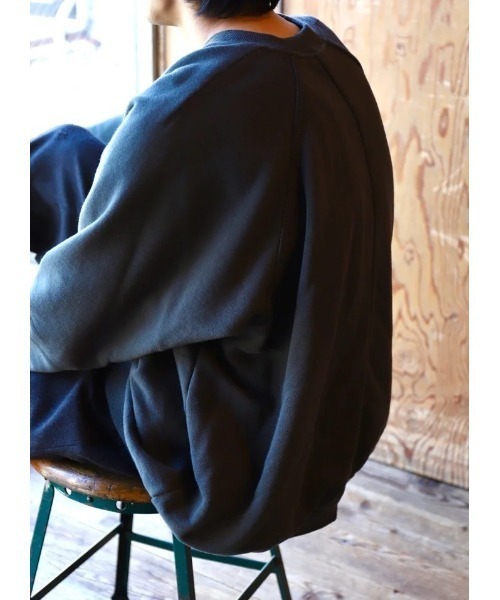 O project（オープロジェクト）の「CREW NECK SWEAT（スウェット