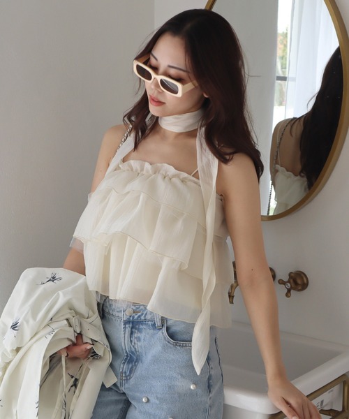 ROYAL PARTY(ロイヤルパーティー)の「ストール付ティアードフリルキャミトップス(Tシャツ/カットソー・レディース・イエロー/オフホワイト/ブラック・FREE)」の4枚目の写真