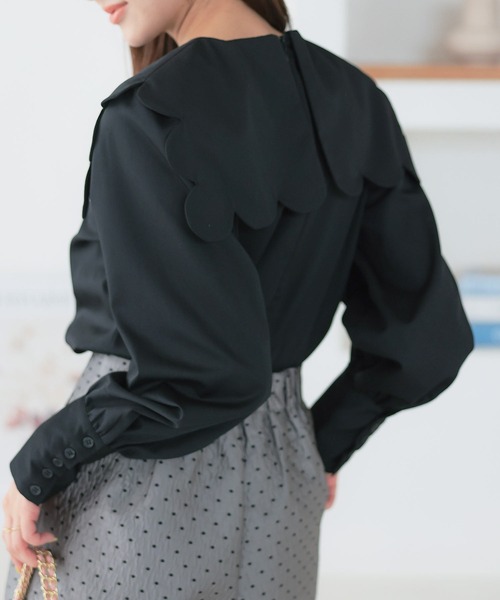 KOBE LETTUCE（コウベレタス）の「スカラップカラーブラウス（シャツ/ブラウス・レディース・オフホワイト/ブラック・M）」の6枚目の写真