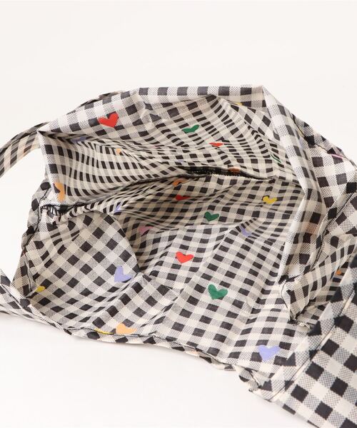 DouDou(ドゥドゥ)の「【BAGGU/バグゥ】24 BABY BAGGU(エコバッグ/サブバッグ・レディース・ブラック/グリーン/レッド/ネイビー・FREE)」の22枚目の写真