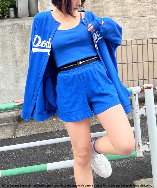 BACK TO THE FIELD（バック トゥー ザ フィールド）の「【MLB】ラインロゴ3ピースセットアップ（ワンピース・レディース・ブルー/ブラック/ホワイト・FREE）」の6枚目の写真