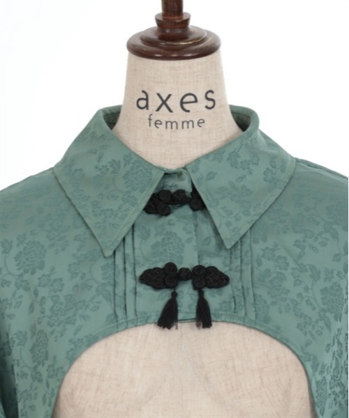 axes femme（アクシーズファム）の「チャイナ釦付ボレロ風