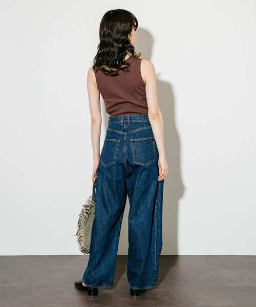 KBF(ケイビーエフ)の「クロップドタンクトップ(タンクトップ・レディース・ブラウン/オートミール/ホワイト系その他/ブルー系その他・ONE)」の22枚目の写真