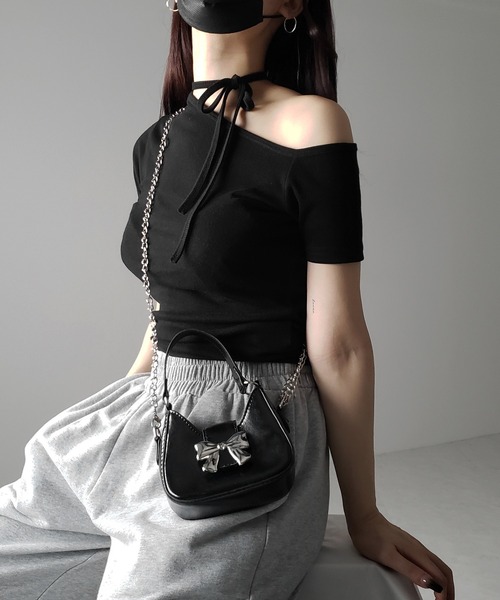 me+em select(ミームセレクト)の「※※【 2color 】バックルリボンミニショルダーチェーンバッグ / buckle ribbon mini shoulder chain bag(ショルダーバッグ・レディース・ブラック/シルバー・FREE)」の19枚目の写真