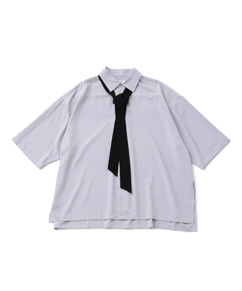 JUNRED（ジュンレッド）の「ボウタイオーバーサイズシャツ（シャツ/ブラウス・メンズ・サックスブルー/ライトグレー/ホワイト・L/M/S）」の13枚目の写真