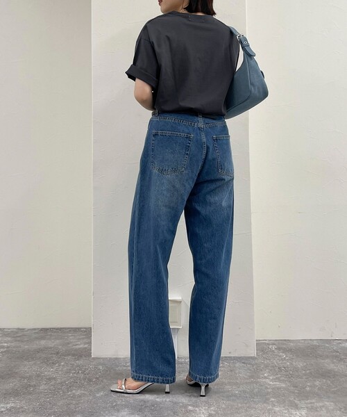 fredy emue（フレディエミュ）の「ストレートデニムパンツ（デニムパンツ・レディース・ブルー/サックスブルー/ブラック・36/38）」の18枚目の写真