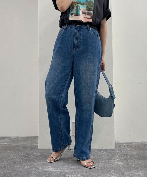 fredy emue（フレディエミュ）の「ストレートデニムパンツ（デニムパンツ・レディース・ブルー/サックスブルー/ブラック・36/38）」の12枚目の写真