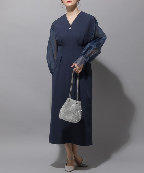 新品✨ESCADA　シアードレスワンピース　大きめタック入り　ネイビー　32 新品✨ESCADA シアードレスワンピース 大きめタック入り