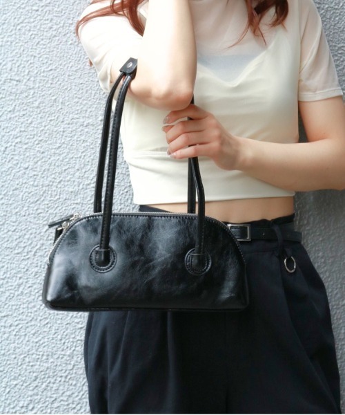 almo（アルモ）の「合成皮革楕円ハンドバッグ(se)（ハンドバッグ・レディース・桜/ブラック/ピンク/グリーン/ホワイト/サックスブルー・FREE）」の3枚目の写真