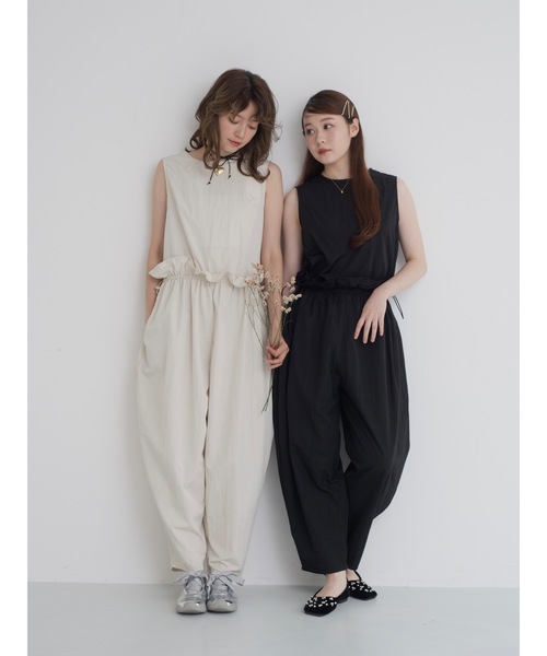 JUMELLE（ジュメロ）の「taffeta all in one（サロペット/オーバーオール・レディース・アイボリー/ブラック・MEDIUM）」の3枚目の写真